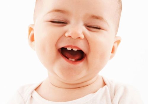 Răng sữa là răng gì? Chăm sóc răng sữa cho trẻ đúng cách